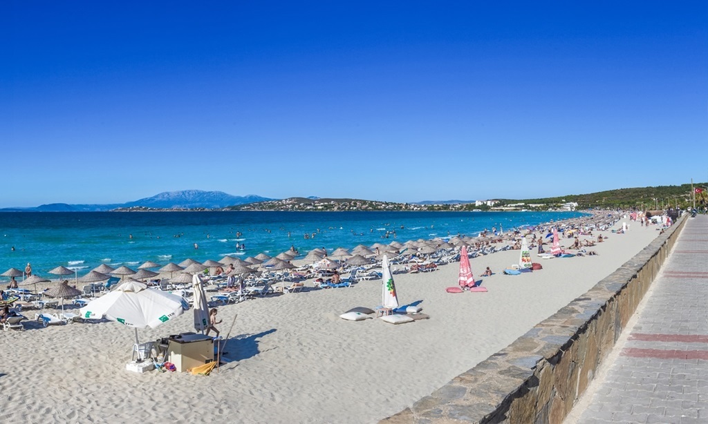Çeşme Ilıca Plajı deniz manzarası